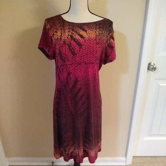Calvin Klein Multiprint Dress, Medium.  Excellent condition, no flaws - Picture 3 of 9